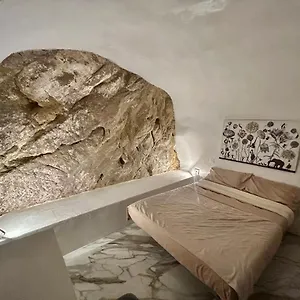  Appartement Cave House
